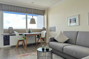 Sylter Welle, Whg. 75, Landseite 7.OG